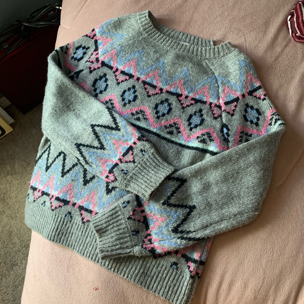 Arizona Jean Co. Grey Knit Junior Sweater